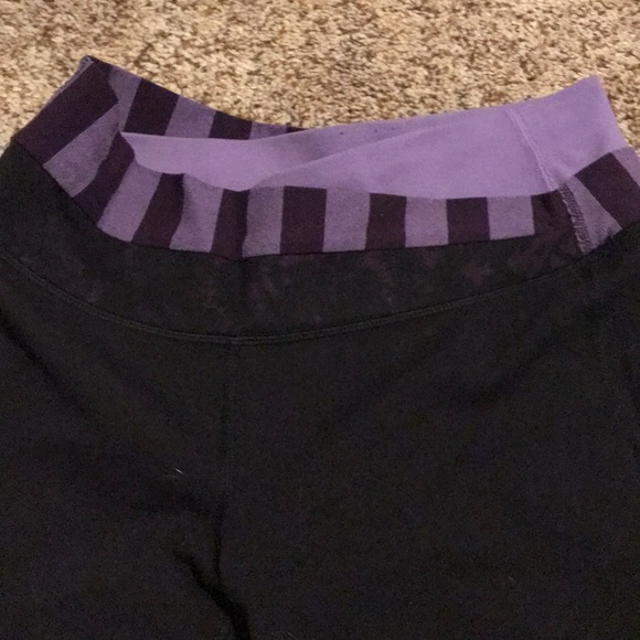 Lululemon bootcut Leggings - Picture 3 of 4